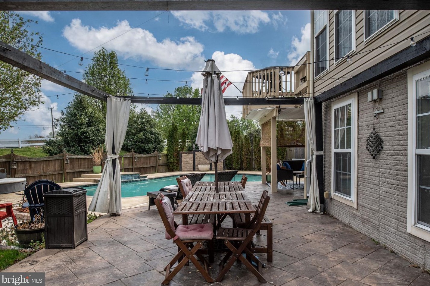 11183 Freedom Ct, Bealeton VA  22712-9458 exterior