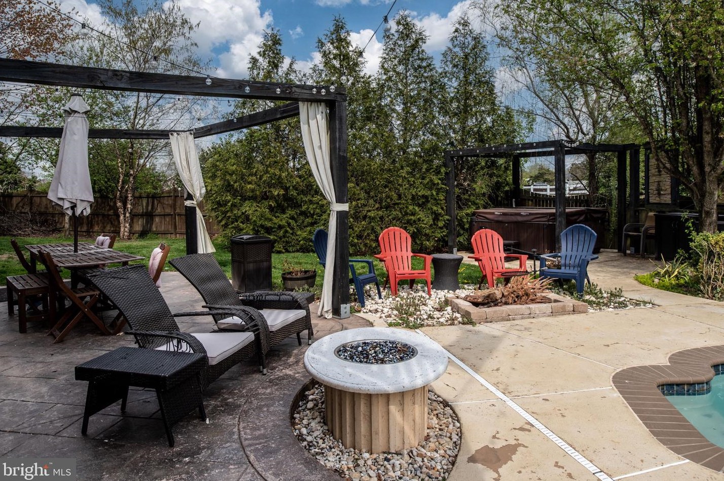11183 Freedom Ct, Bealeton VA  22712-9458 exterior