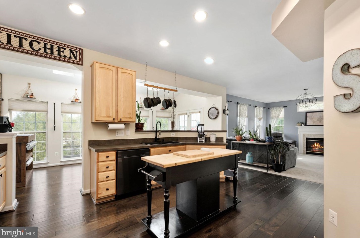 11183 Freedom Ct, Bealeton VA  22712-9458 exterior