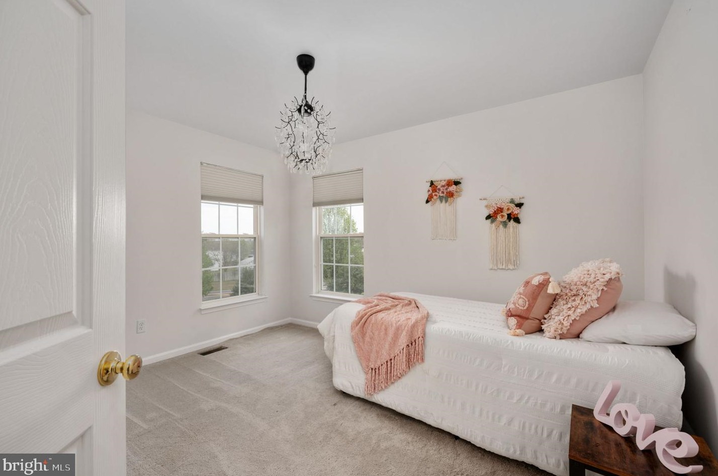 11183 Freedom Ct, Bealeton VA  22712-9458 exterior