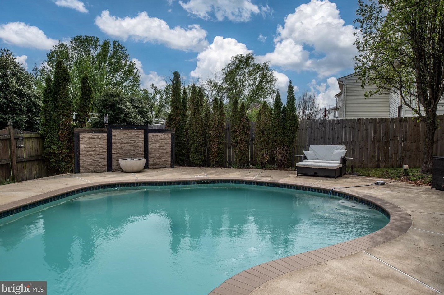 11183 Freedom Ct, Bealeton VA  22712-9458 exterior