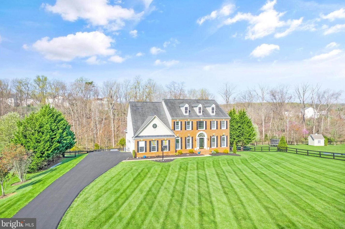 6904 Mill Valley Dr, Warrenton, VA 20187