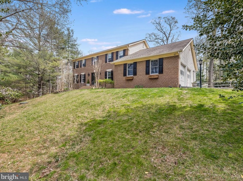 7233 Auburn Mill Rd, Warrenton, VA 20187