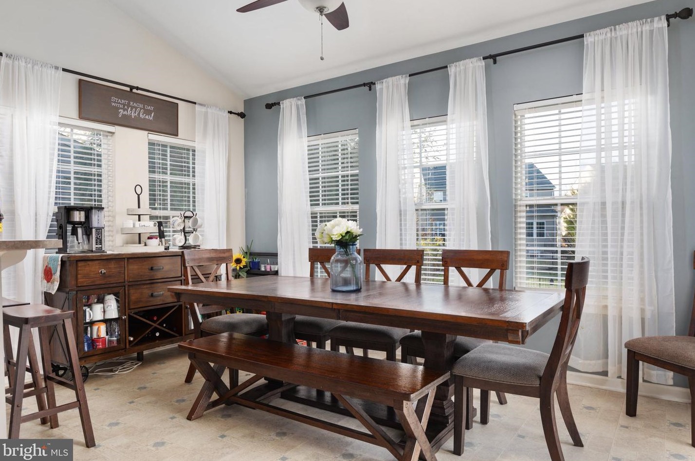 3717 Lilly Ln, Warrenton VA  20187-5841 exterior