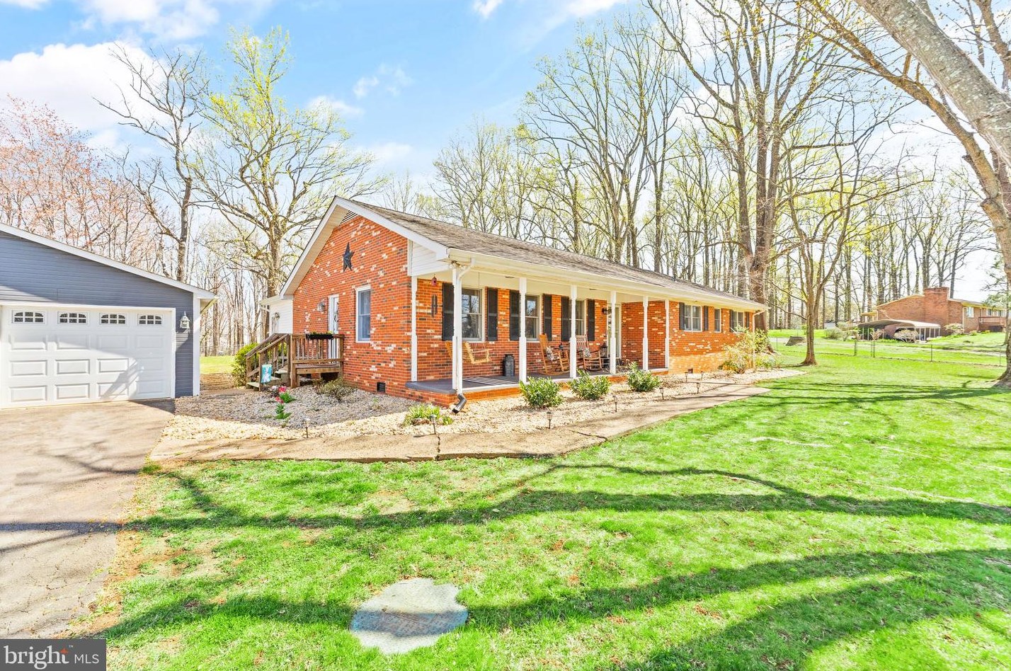 7618 Opal Rd, Warrenton, VA 20186-8679