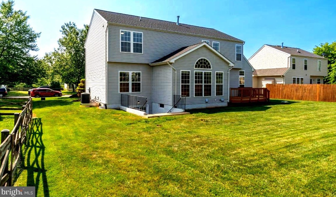 11204 Freedom Ct, Bealeton, VA 22712-9459