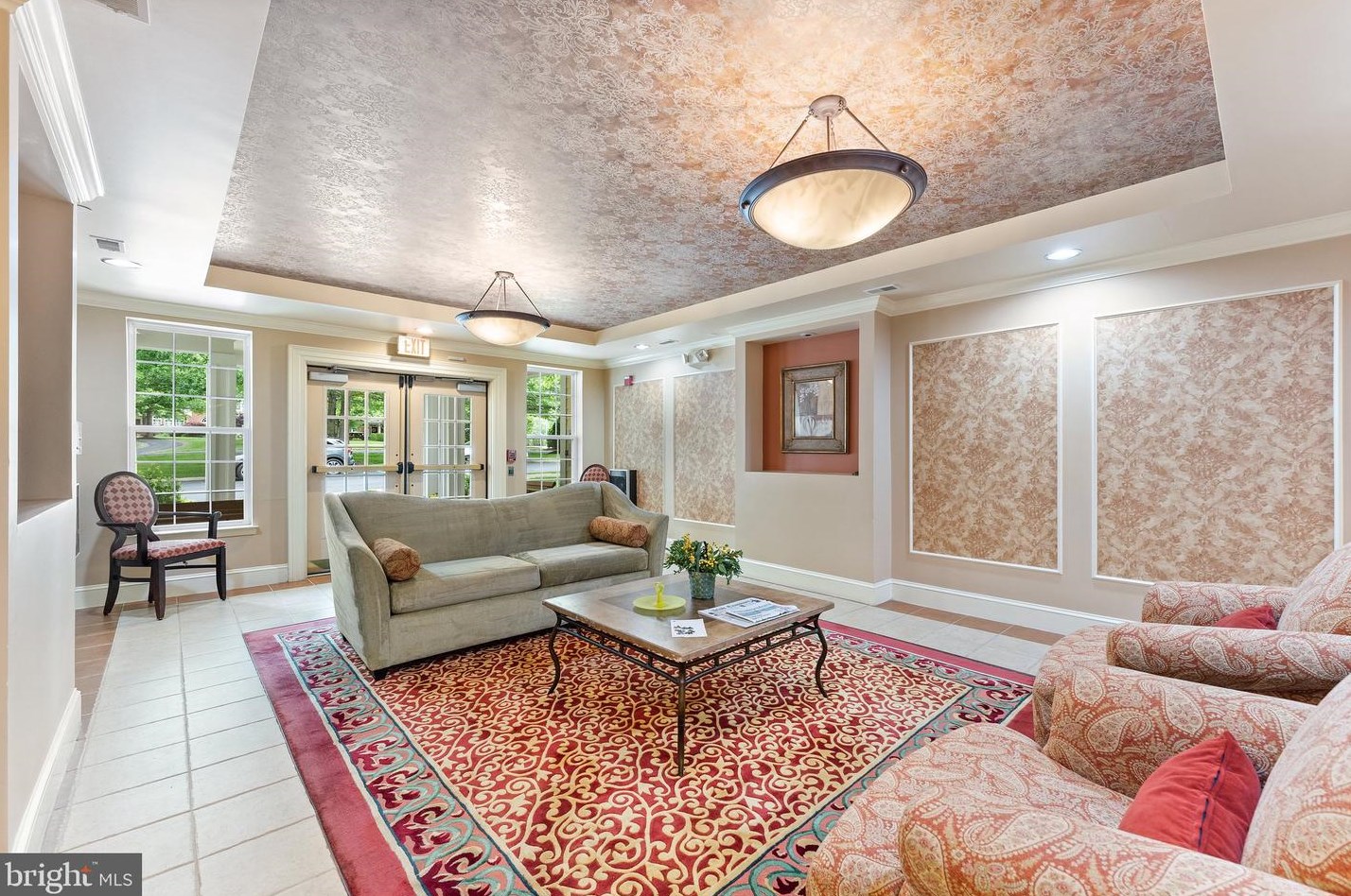 6696 Club House Ln #unit 111, Warrenton, VA 20187