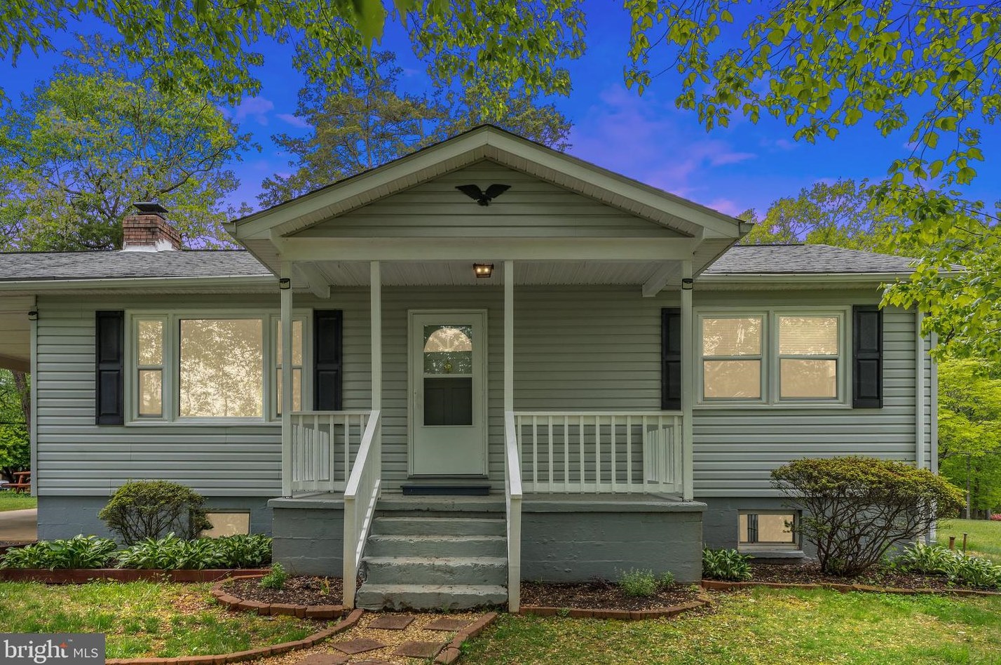 9576 Deer Hollow Ln, Warrenton, VA 20186-7807