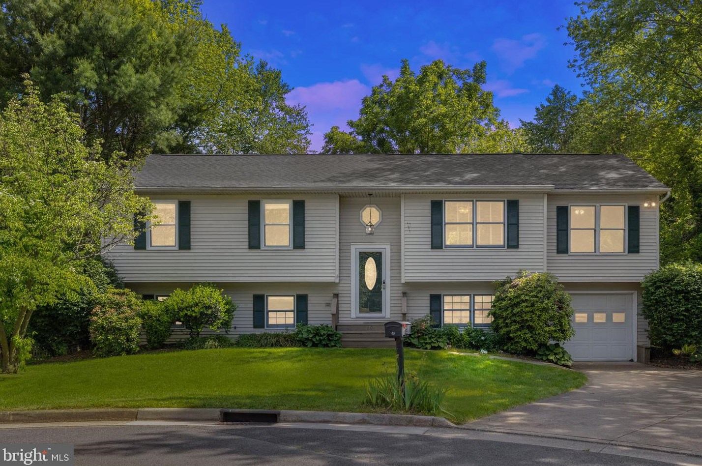 60 Fishback Ct, Warrenton, VA 20186