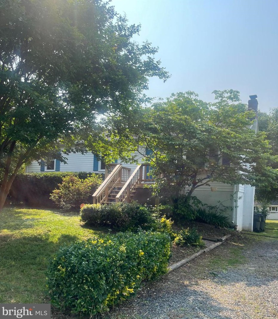 6721 Huntland Dr, Bealeton, VA 22712-9433