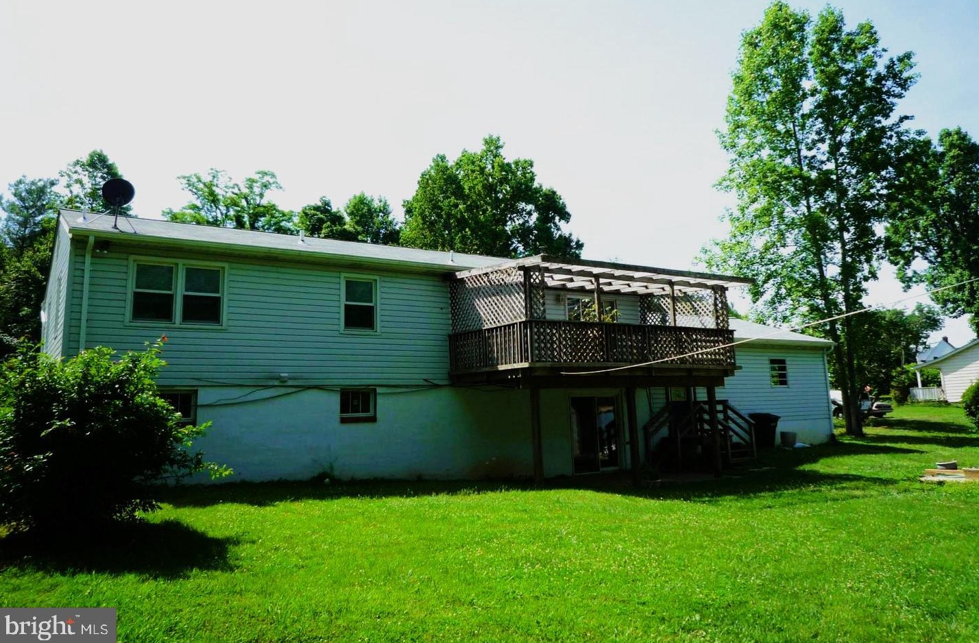7008 Grays Mill Rd, Warrenton, VA 20187