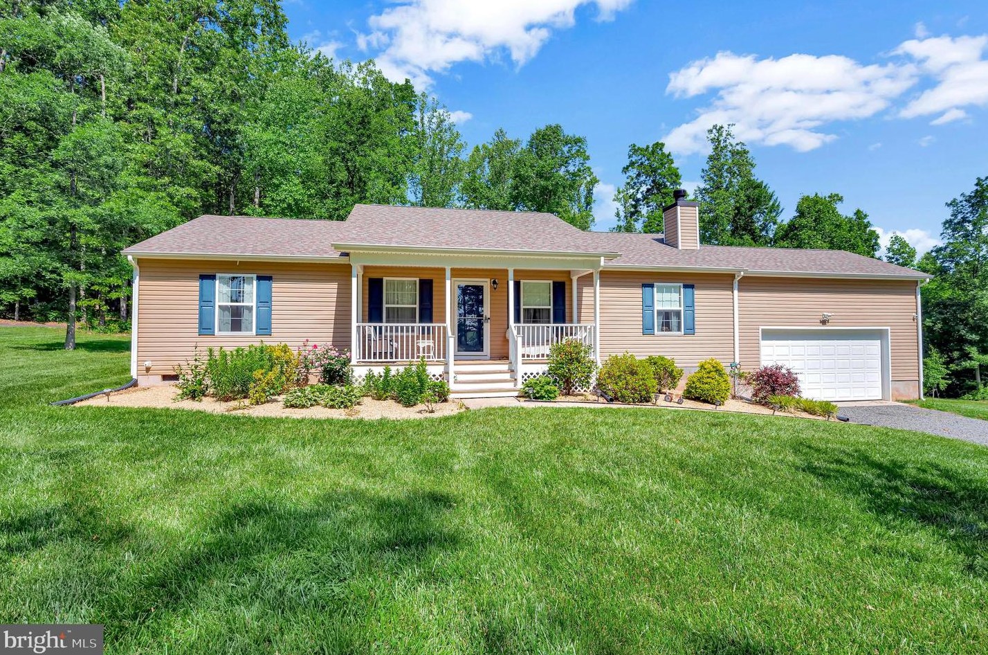 8656 Green Rd, Warrenton, VA 20187