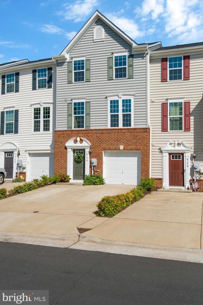 6176 Willow Pl, Bealeton, VA 22712-6734