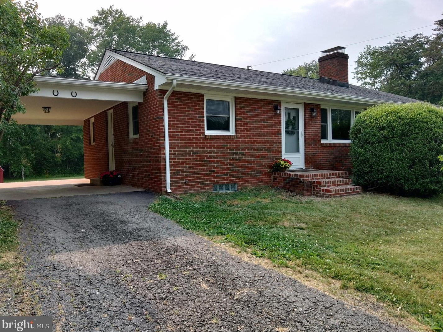 10746 James Madison Hwy, Warrenton, VA 20186-7820