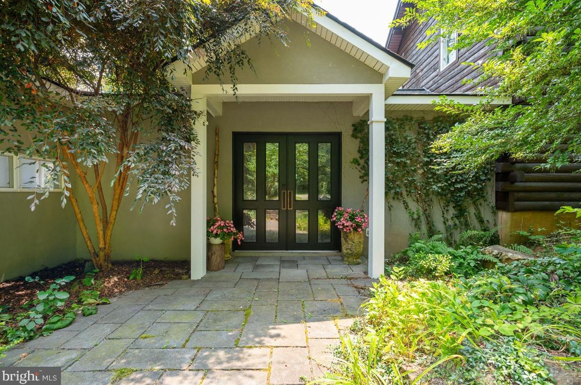 5605 Pignut Mountain Dr, Warrenton, VA 20187-7165