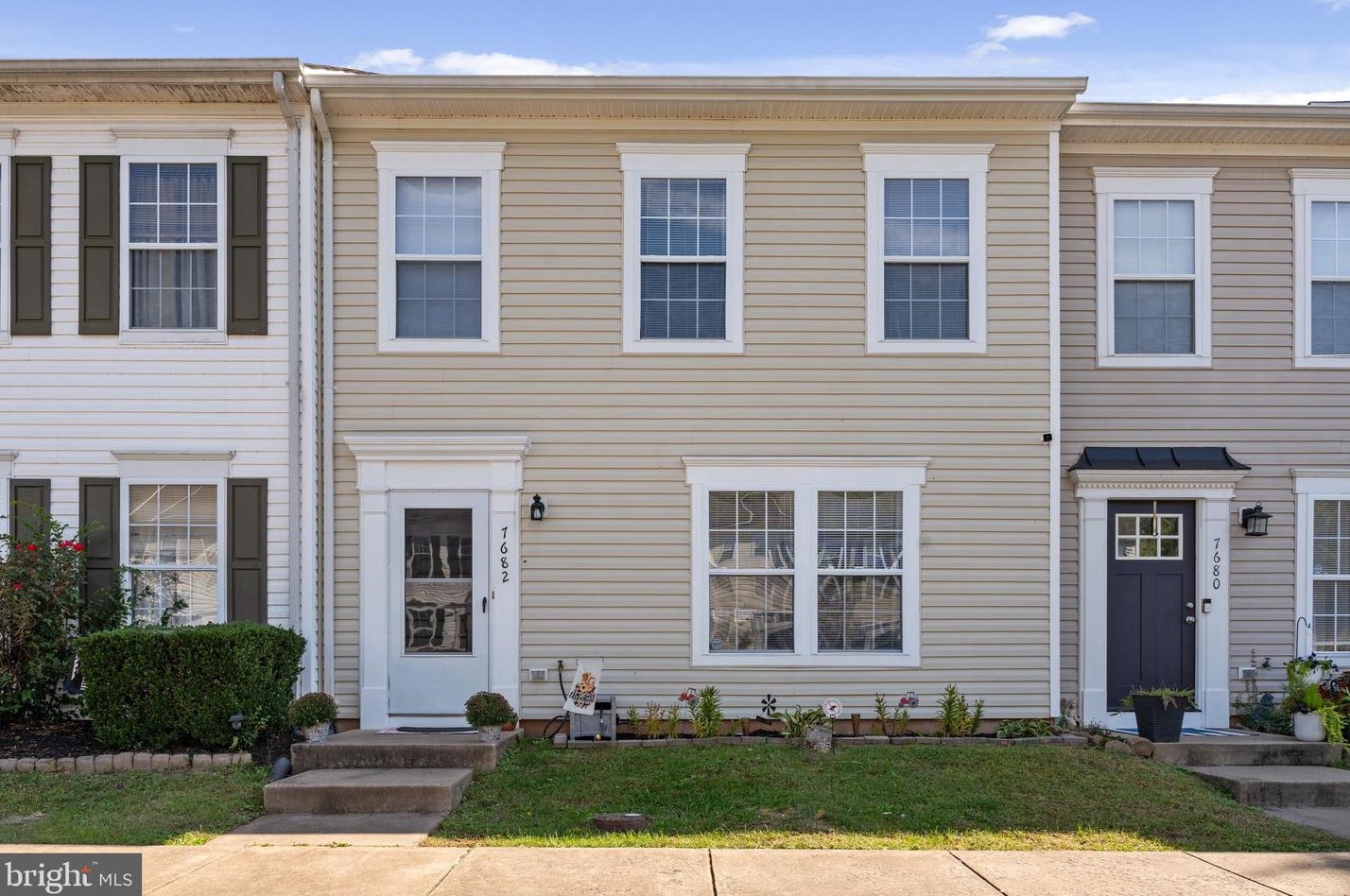 7682 Wankoma Dr, Remington, VA 22734