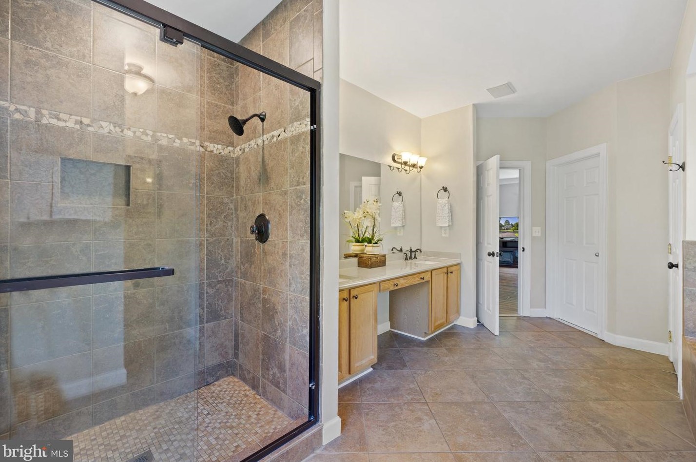 9732 Routts Hill Rd, Warrenton VA  20186-7839 exterior