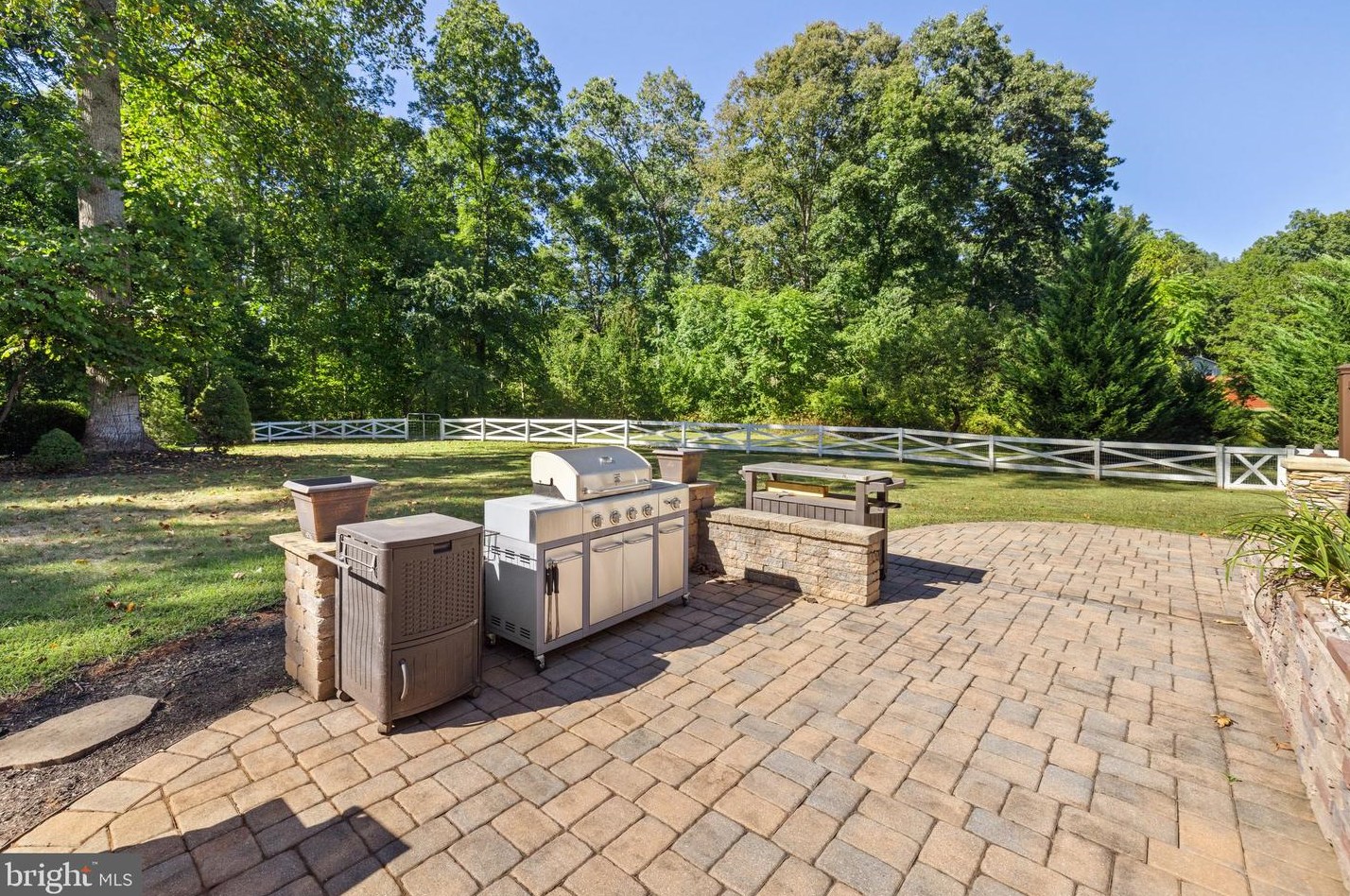 9732 Routts Hill Rd, Warrenton VA  20186-7839 exterior