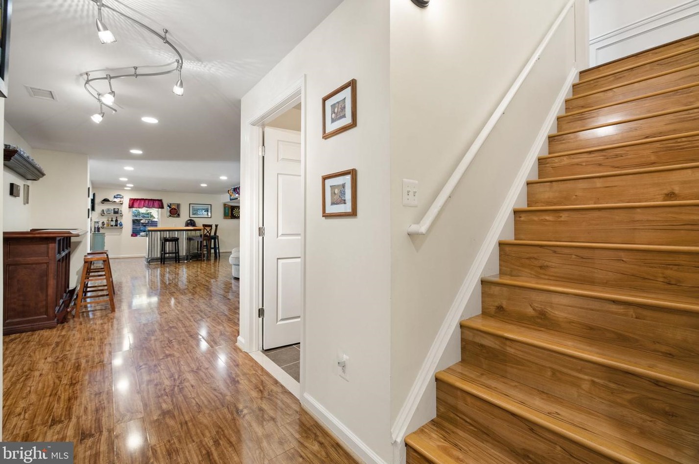 9732 Routts Hill Rd, Warrenton VA  20186-7839 exterior