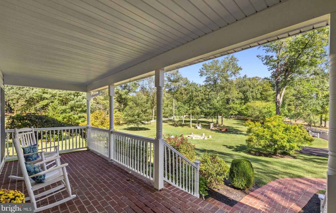 9732 Routts Hill Rd, Warrenton VA  20186-7839 exterior