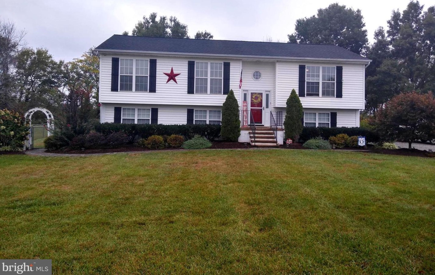 10878 Rugby Dr, Bealeton, VA 22712-9450