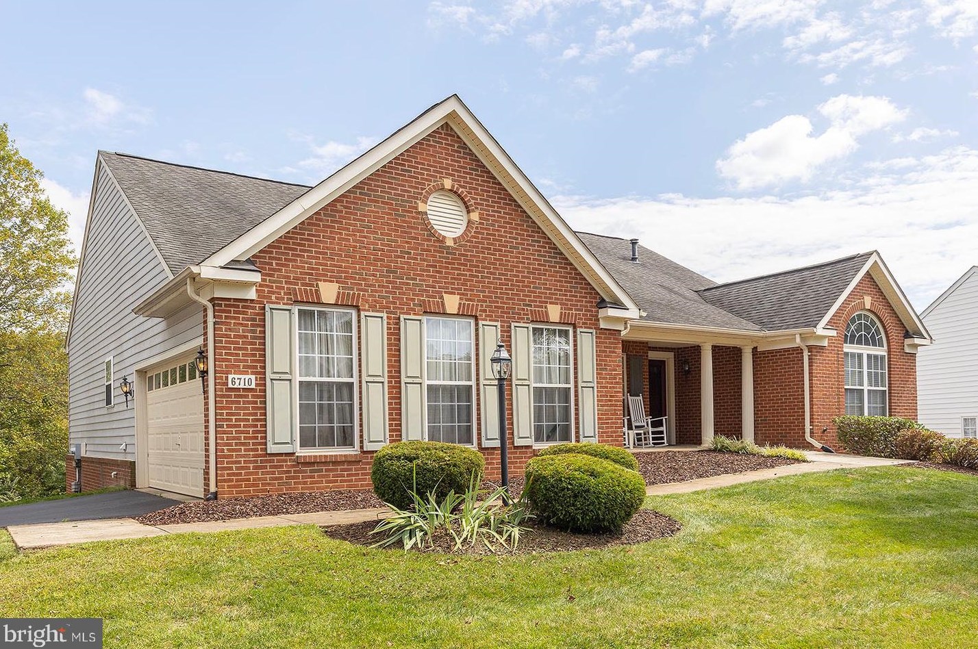 6710 Stream View Ln, Warrenton, VA 20187-7264