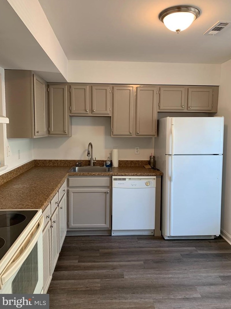 204 Aviary St, Warrenton, VA 20186