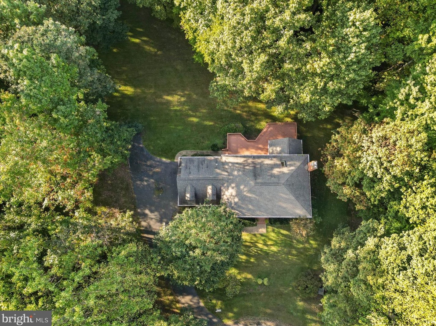 6802 Palmer Ct, Warrenton, VA 20187