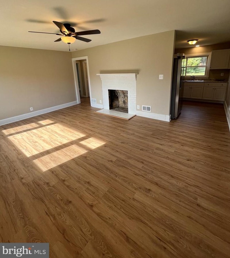 595 Waterloo Rd, Warrenton, VA 20186