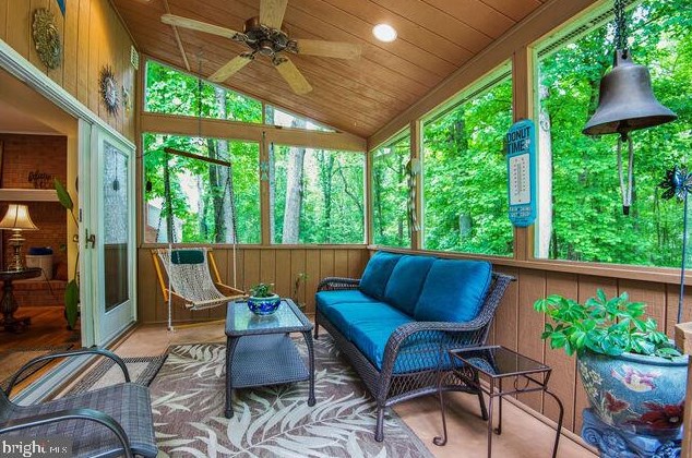 7472 Waters Pl, Warrenton, VA 20187