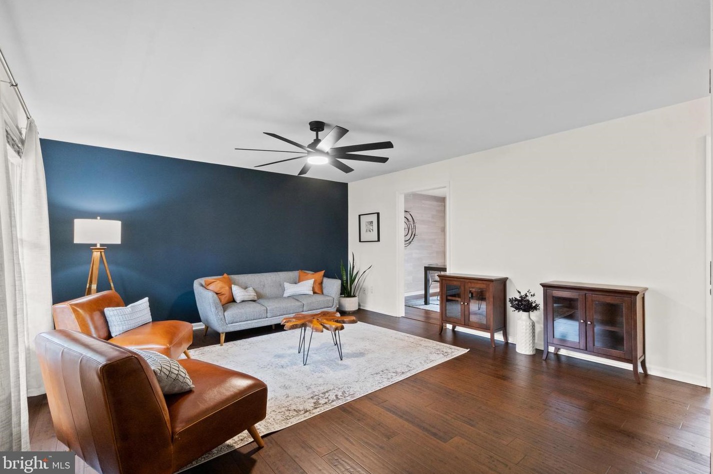 98 Fairfax St, Warrenton VA  20186-2701 exterior