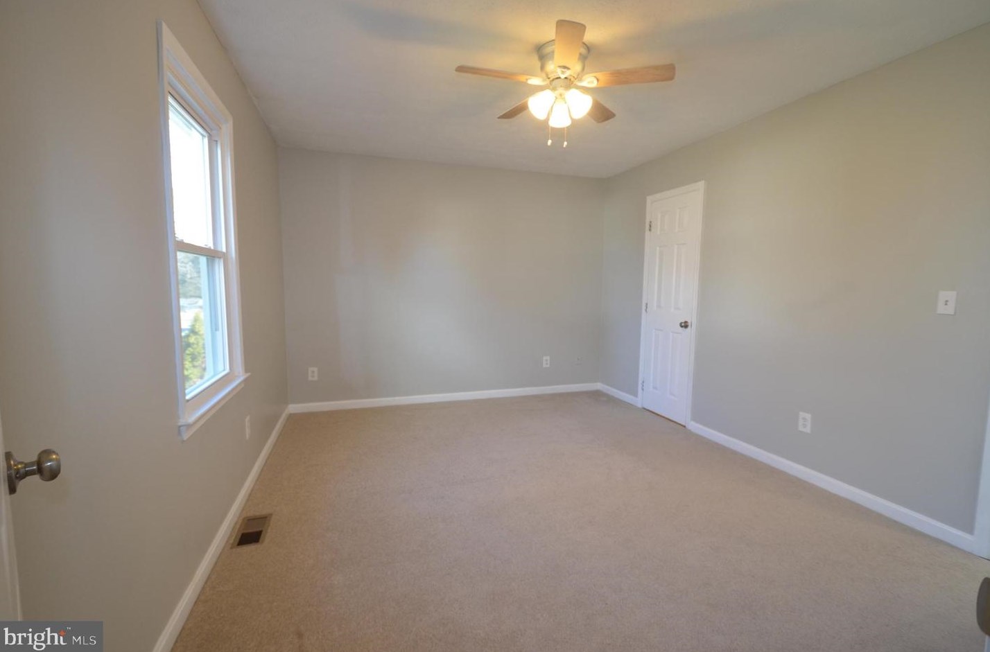 6721 Huntland Dr, Bealeton VA  22712-9433 exterior