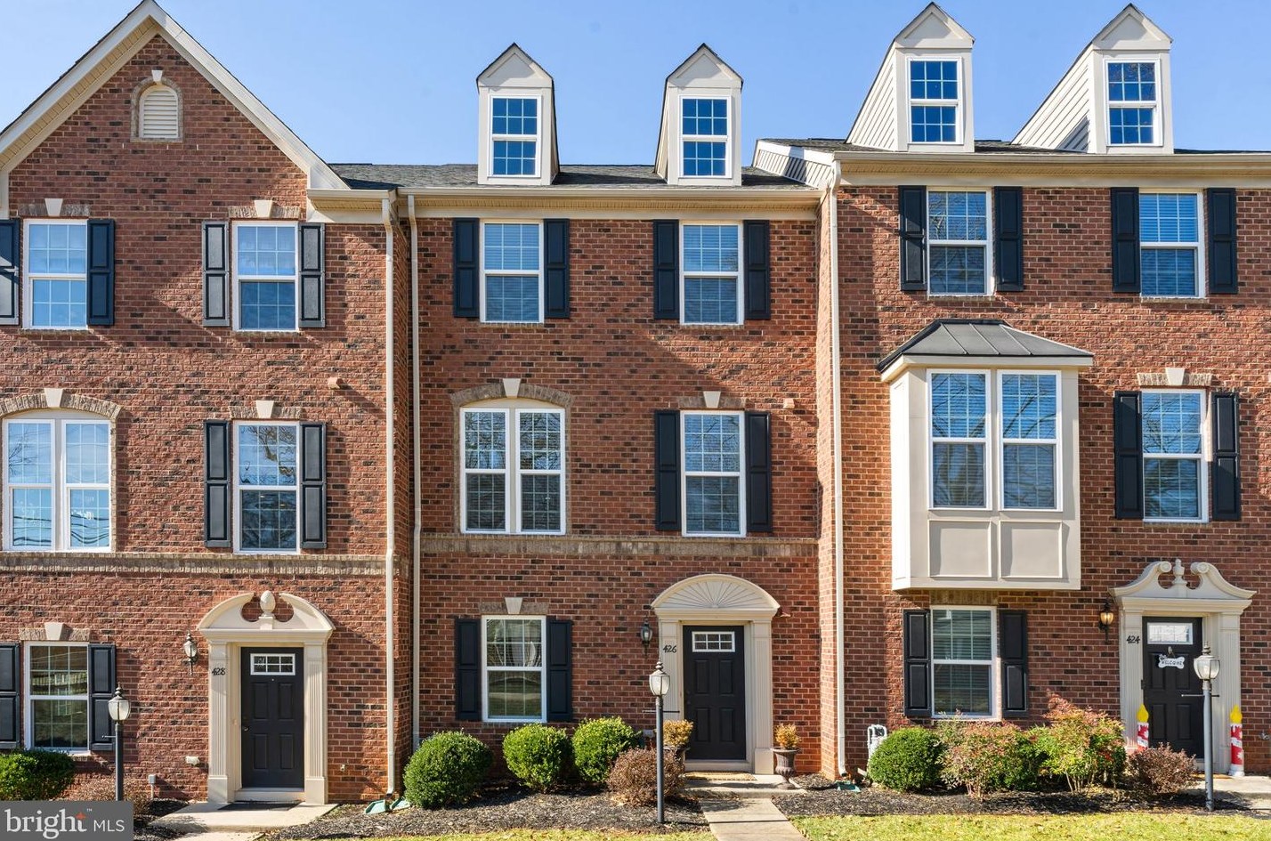 426 Falmouth St, Warrenton, VA 20186