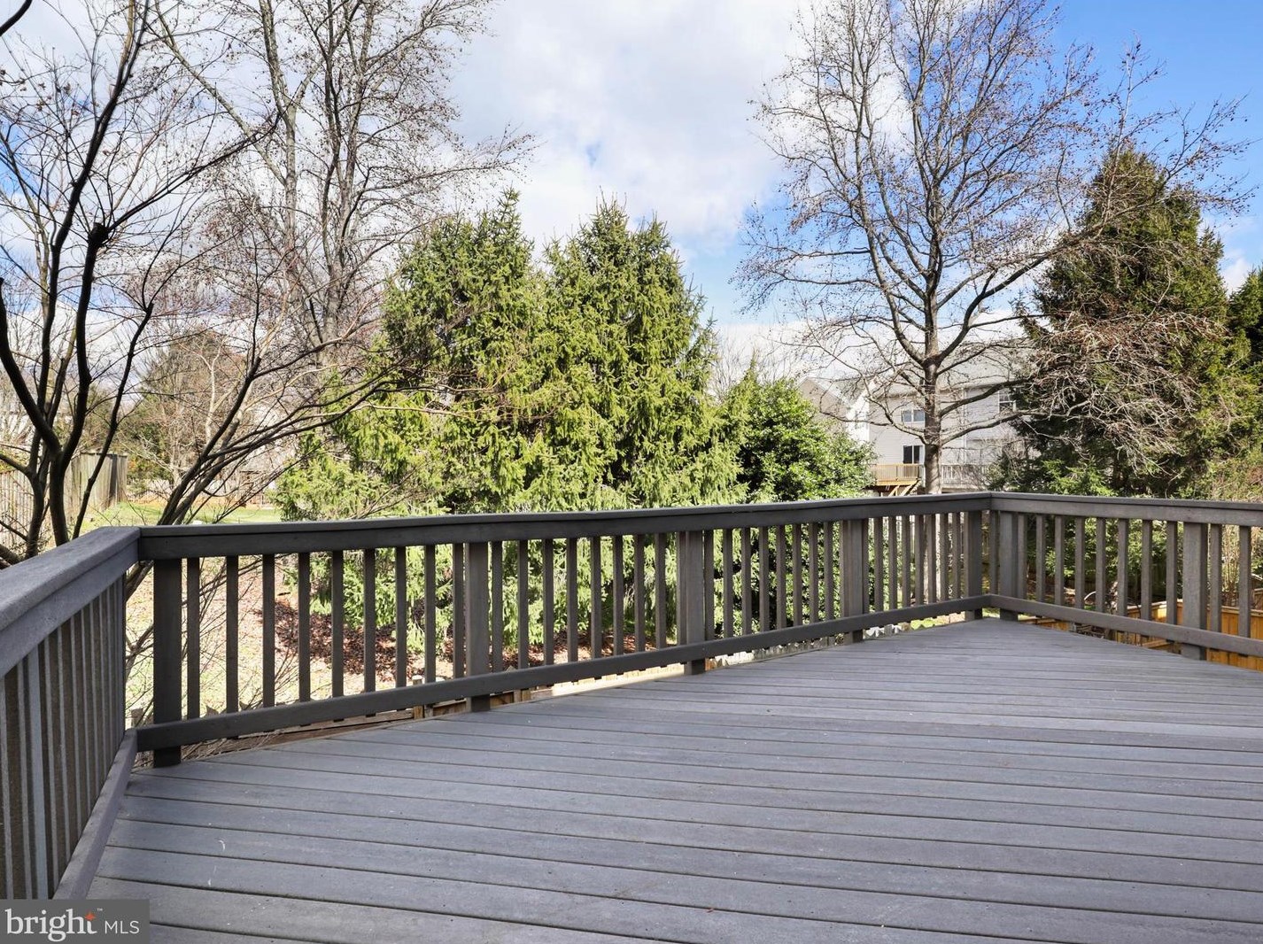 137 Coppermill Dr, Warrenton VA  20186-2138 exterior