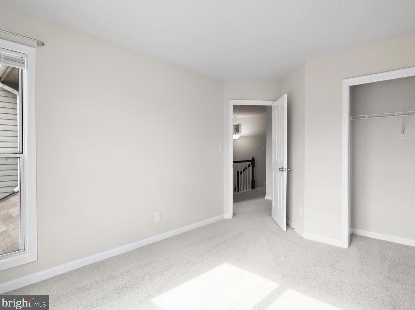 137 Coppermill Dr, Warrenton VA  20186-2138 exterior