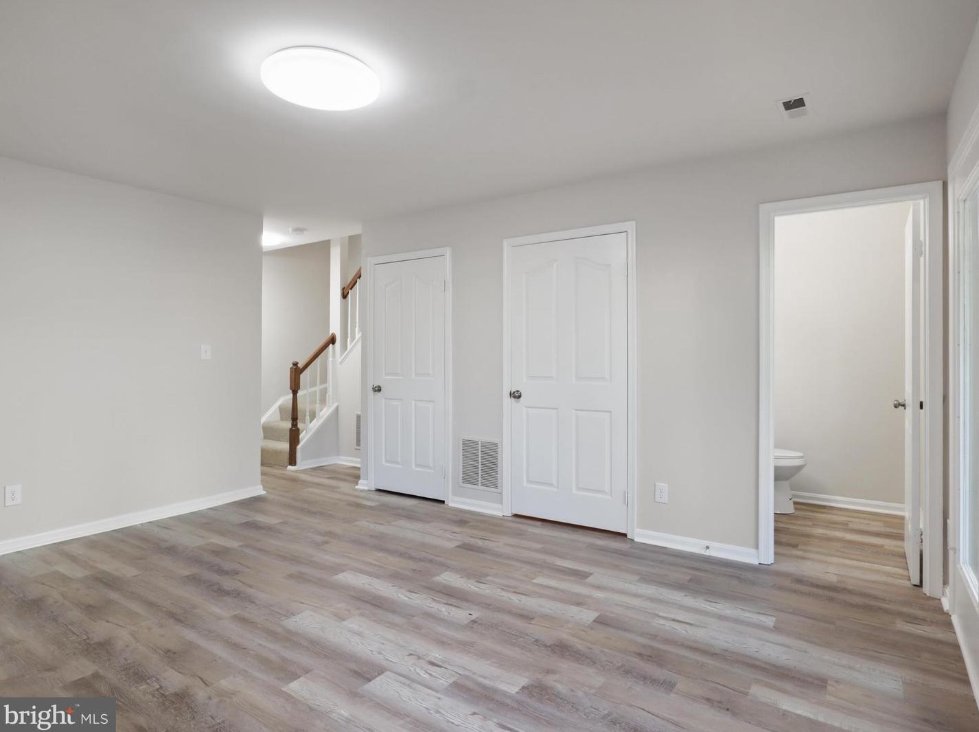 137 Coppermill Dr, Warrenton VA  20186-2138 exterior