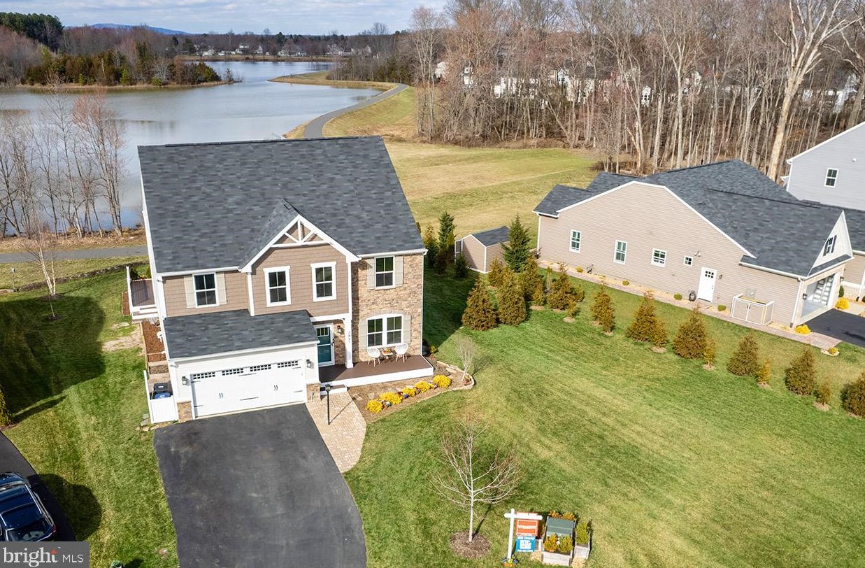 7491 Lake Willow Ct, Warrenton, VA 20187-5834