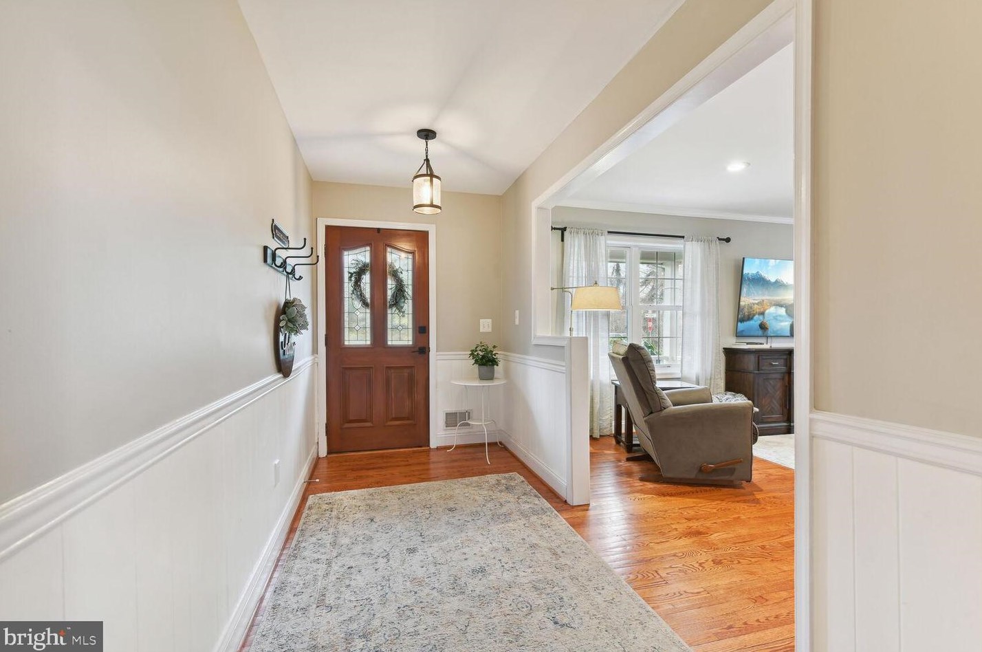 6472 Pavilion St, Warrenton, VA 20187