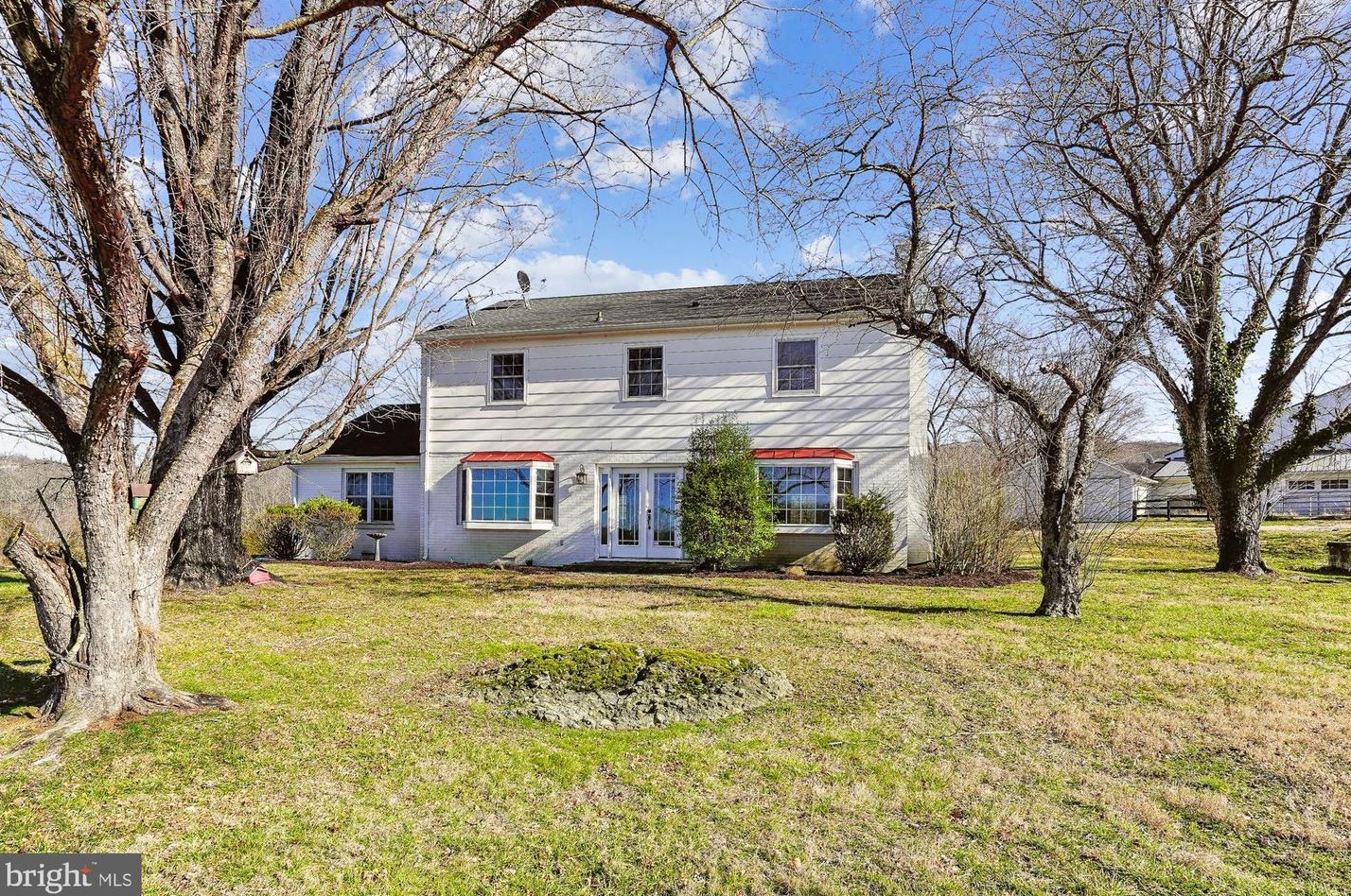 9253 Cliff Mills Rd, Warrenton, VA 20186-7410