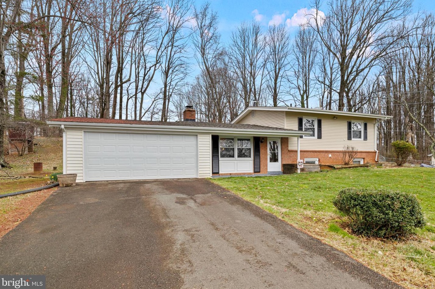 5348 Dumfries Rd, Warrenton, VA 20187