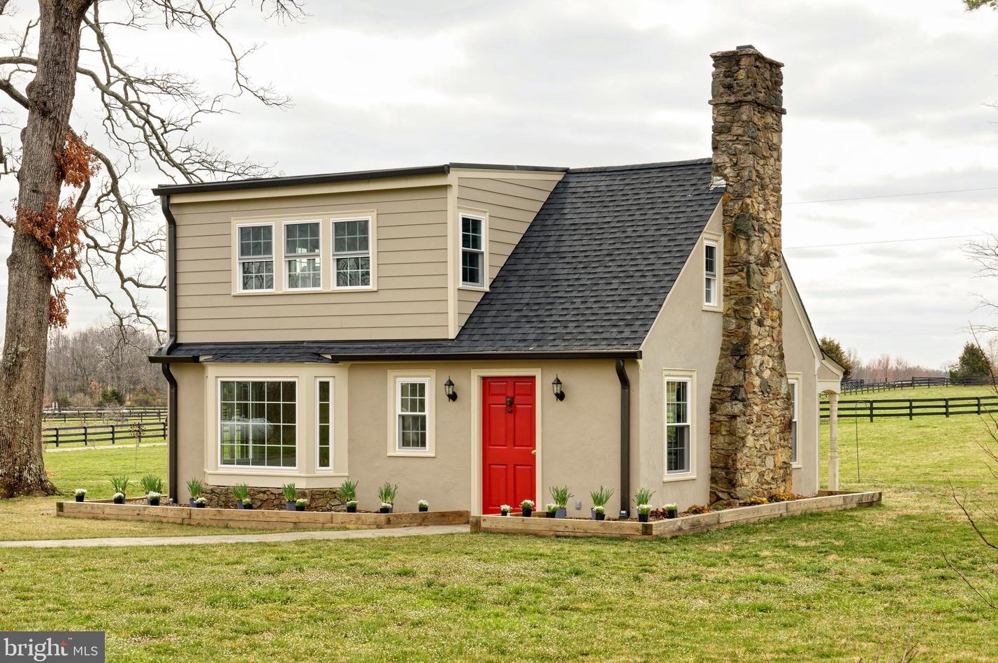 2081 Atoka Rd, Marshall, VA 20115