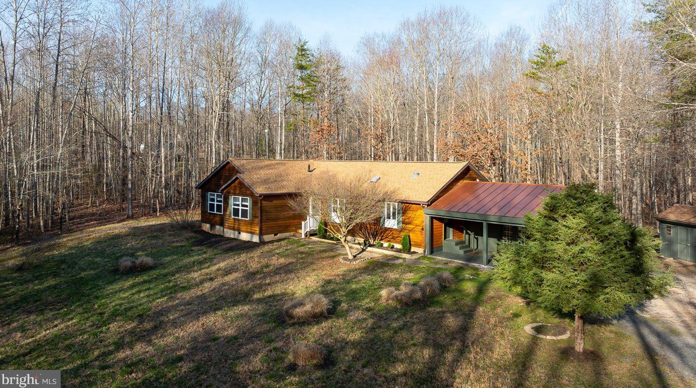 6984 Owl Ln, Marshall, VA 20115