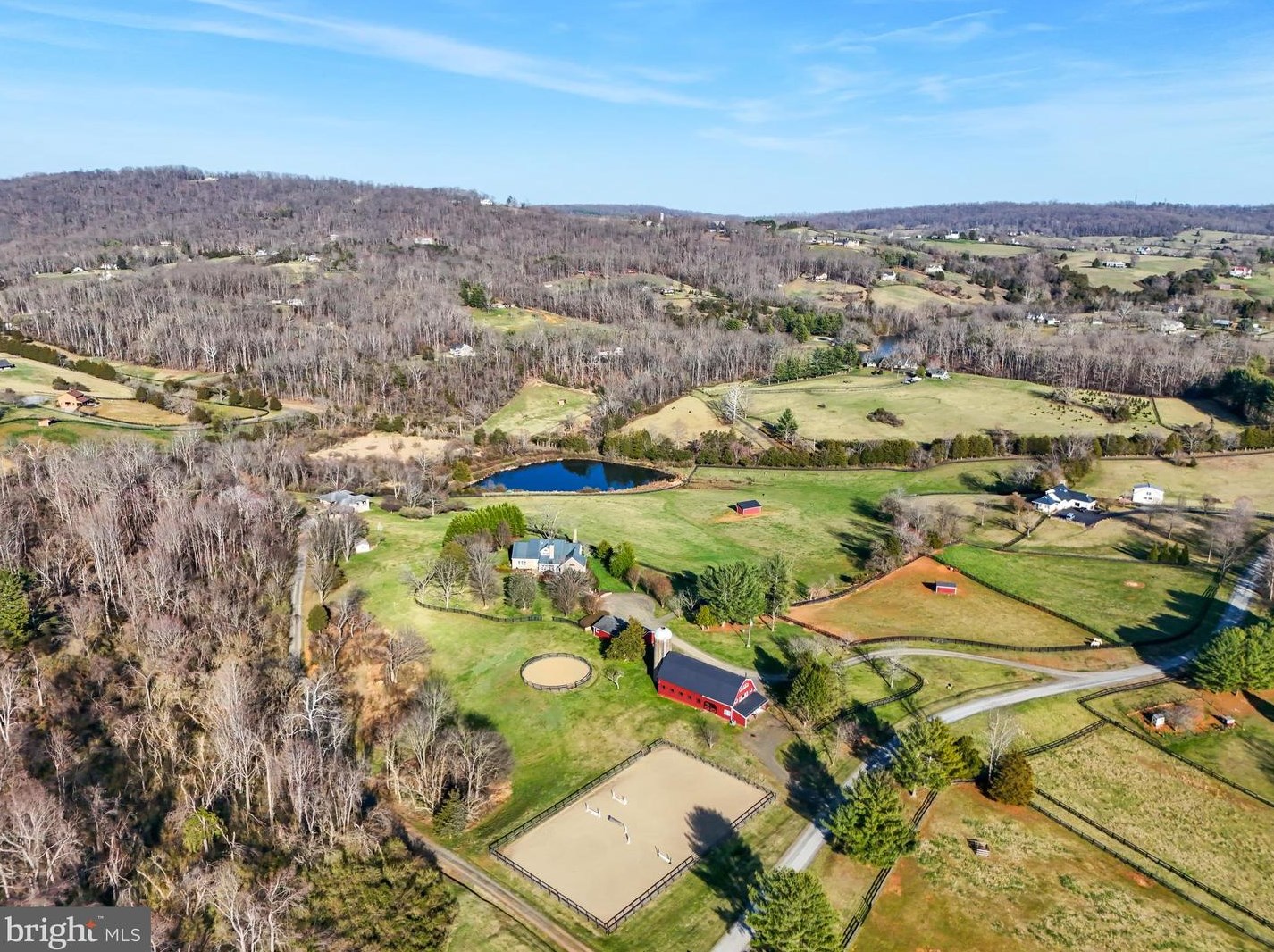 6951 Hilltop Ln, Marshall, VA 20115