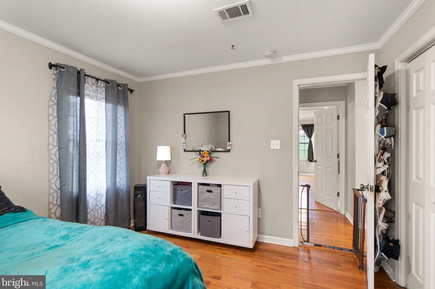 7312 Marr Dr, Warrenton VA  20187-2226 exterior