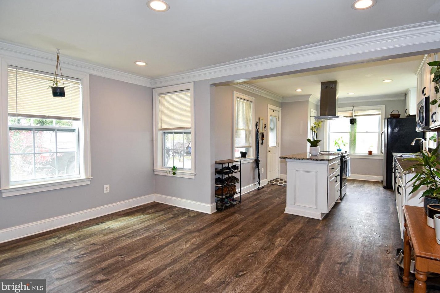 8168 Frytown Rd, Warrenton VA  20187-4331 exterior