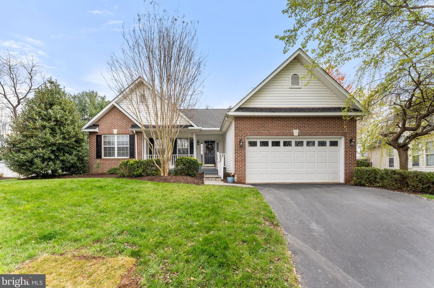 375 Horseshoe Ln, Warrenton, VA 20186-3061