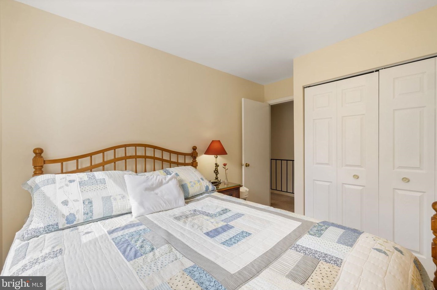 388 Falmouth St, Warrenton VA  20186-3633 exterior