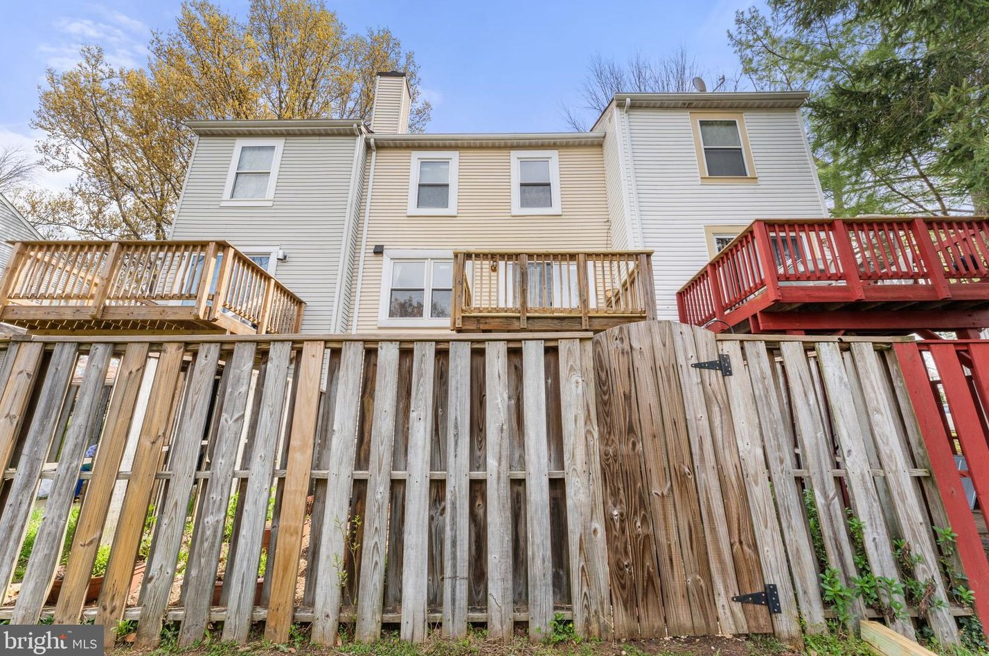 388 Falmouth St, Warrenton VA  20186-3633 exterior