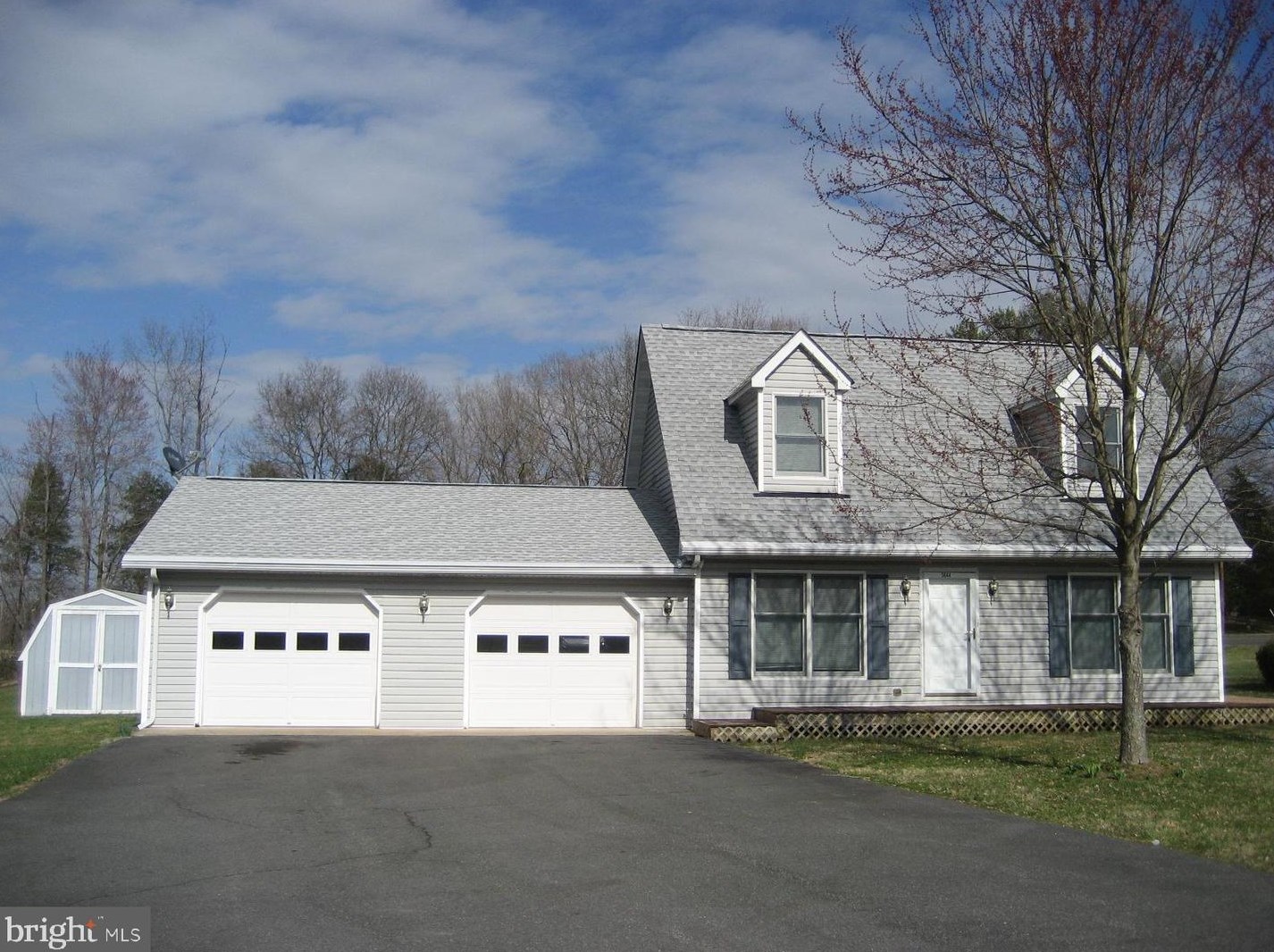 5644 Balls Mill Rd, Midland, VA 22728-1905