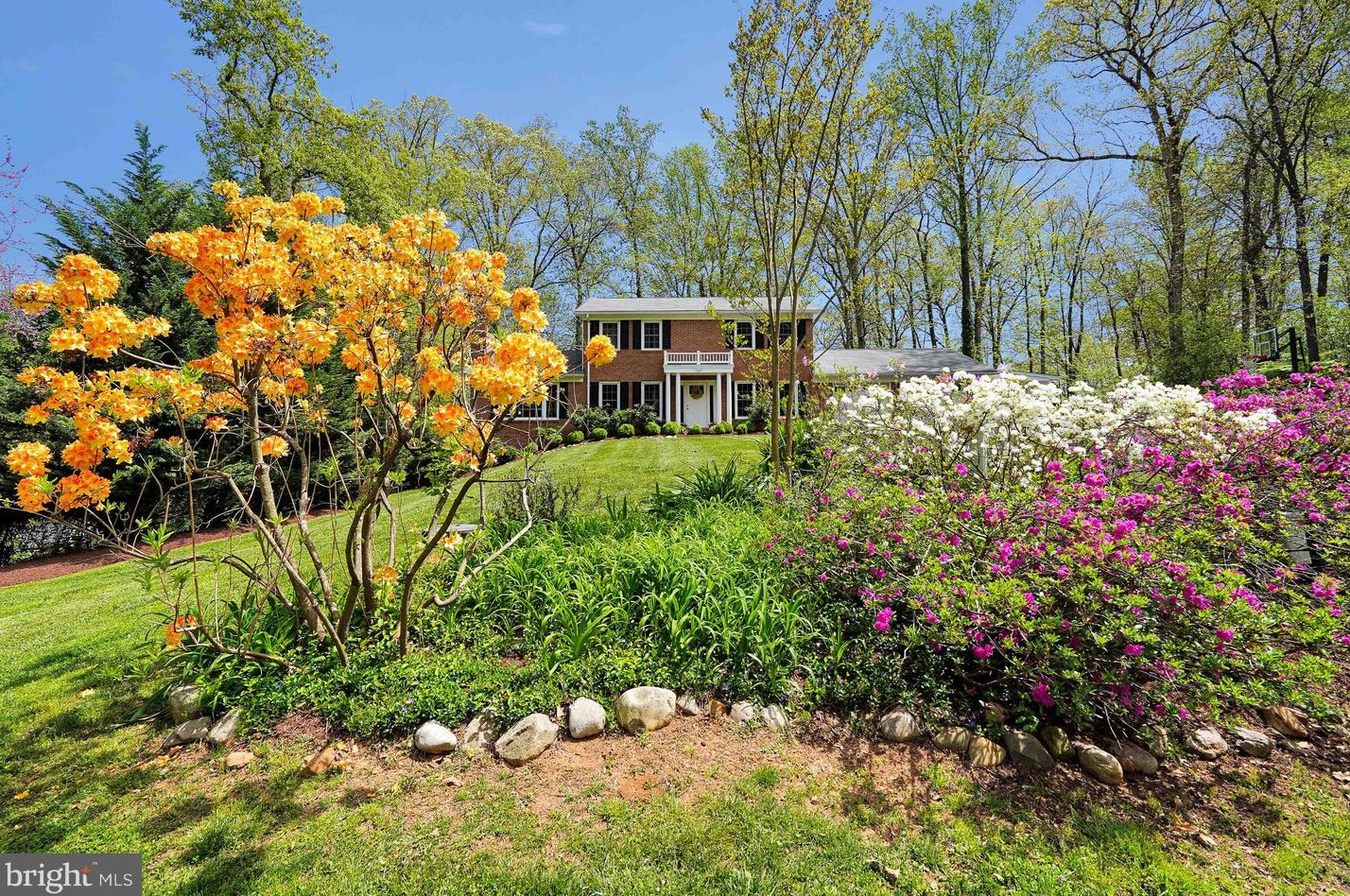 7347 Hunton St, Warrenton, VA 20187
